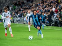 Strömsgodset och Sandviken flyger fram med blårandiga inslag
